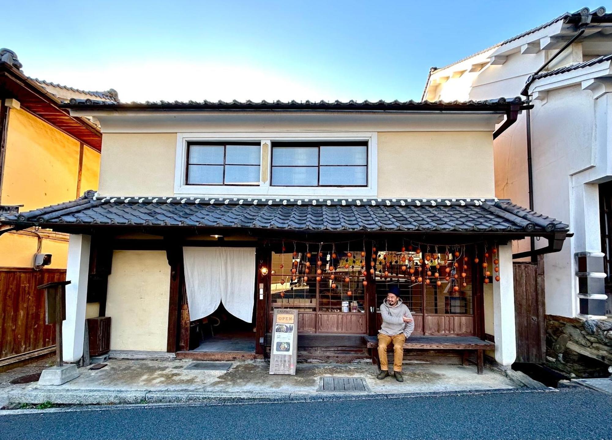 Hostel & Tatami Bar Uchikobare -内子晴れ- Eksteriør bilde